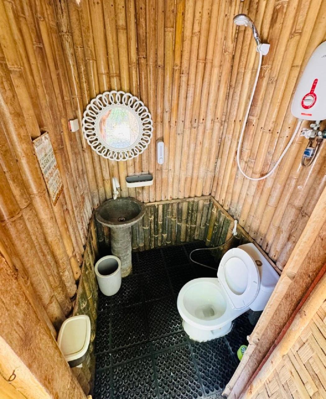 Nautilus & Hammocks 4* Panglao